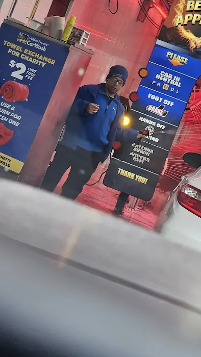 Golden Nozzle Car Wash 5
