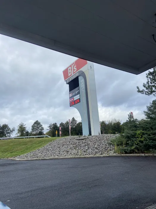 BJ's Gas Station 0