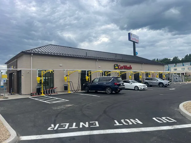 Golden Nozzle Car Wash 4
