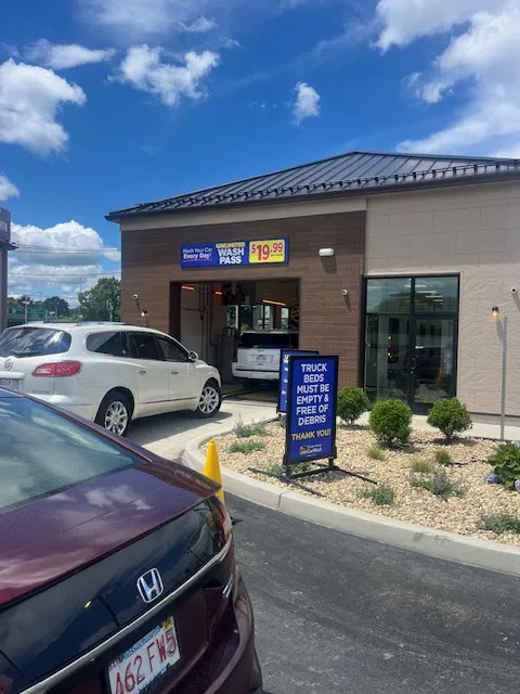 Golden Nozzle Car Wash 8