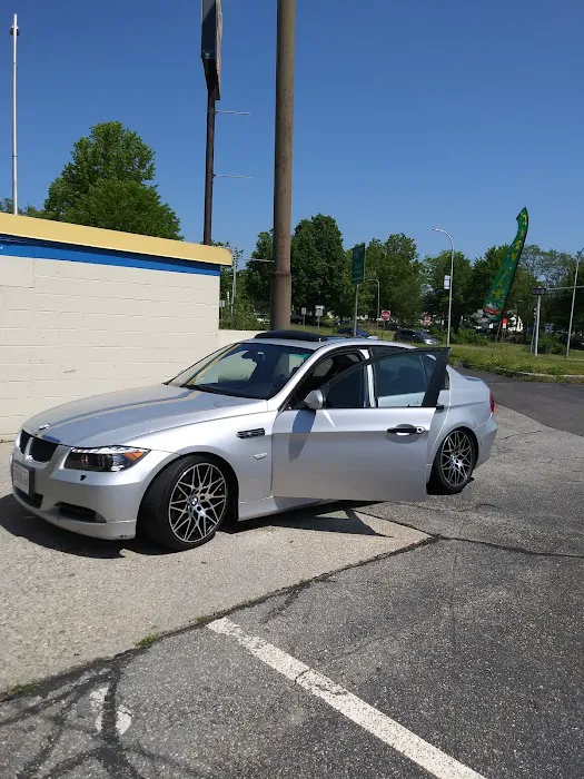 Clean Queen Car Wash (Tunnel Car Wash & Detail Center) 3