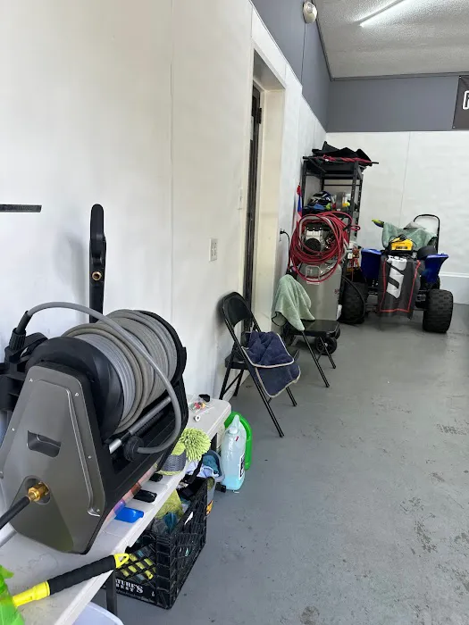 Paper City Hand Car Wash and Accessories 7