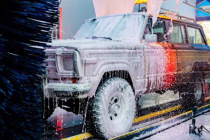 Hurricane Express Wash 8