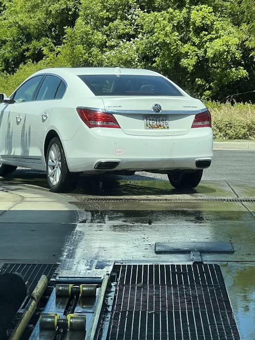 Hurricane Express Wash 3