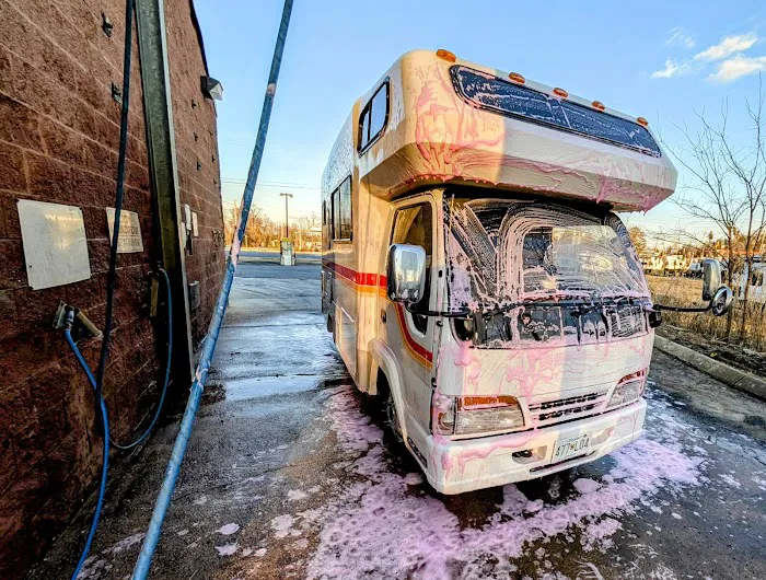 Bud's Car Wash 2
