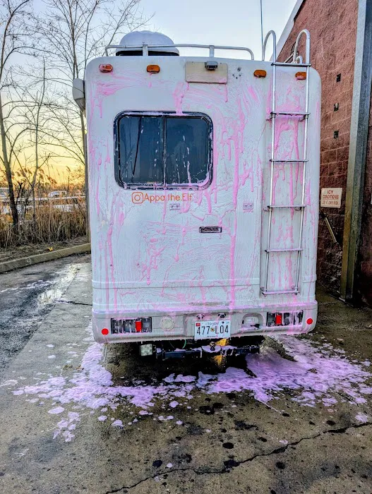 Bud's Car Wash 3