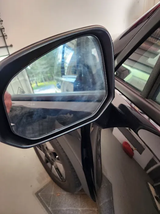Billy Bob's Full Services Car Wash 6