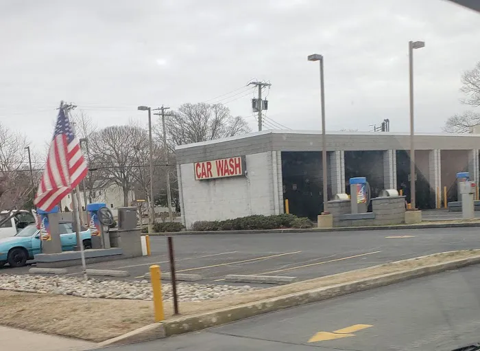 T & A Car Wash Plaza 4