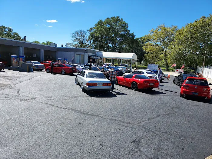 T & A Car Wash Plaza 9