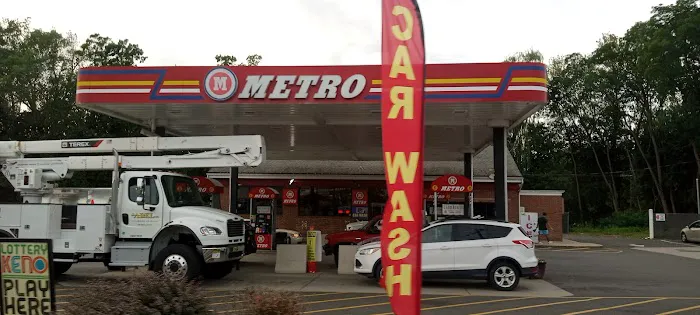 Metro Gas And CAR WASH 1