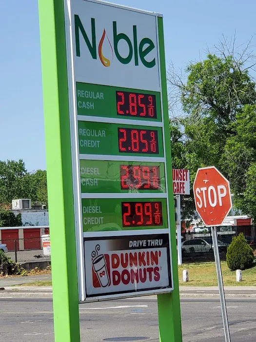 Noble 8