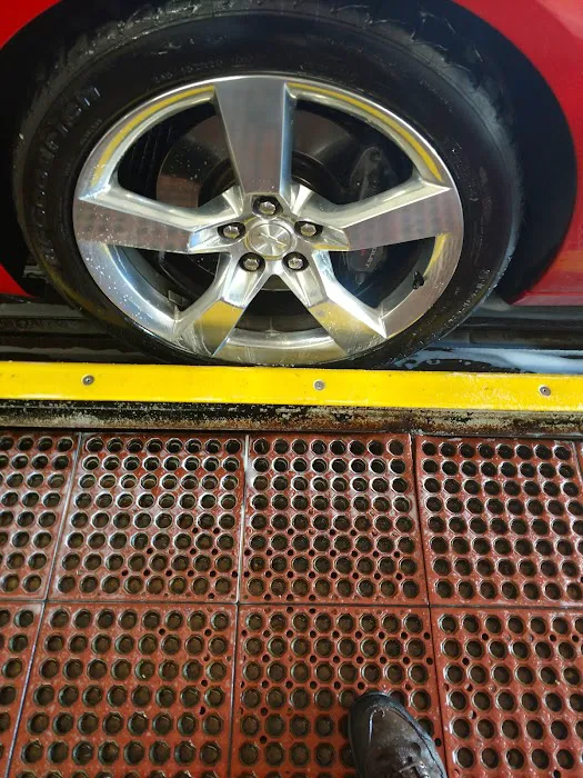 Rain Tunnel Car Wash 3
