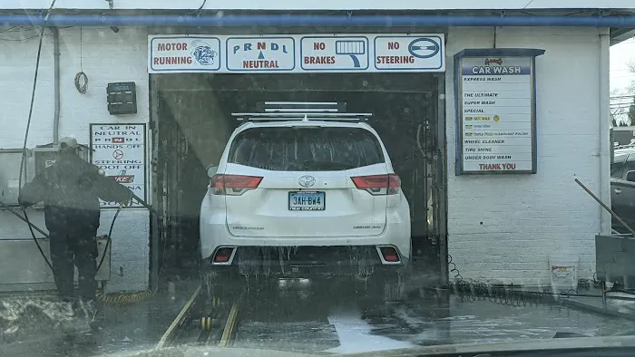 Fred's Car Wash Southport 8