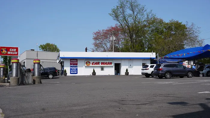 Fred's Car Wash Southport 3