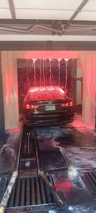 Ridgefield Car Wash 2