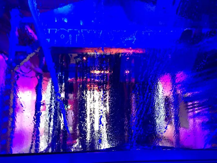 Purple Elephant Car Wash Middletown 3