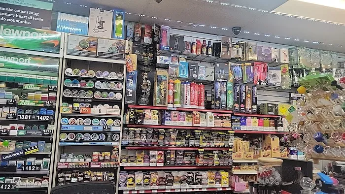 Smoke Shop Sunoco 9