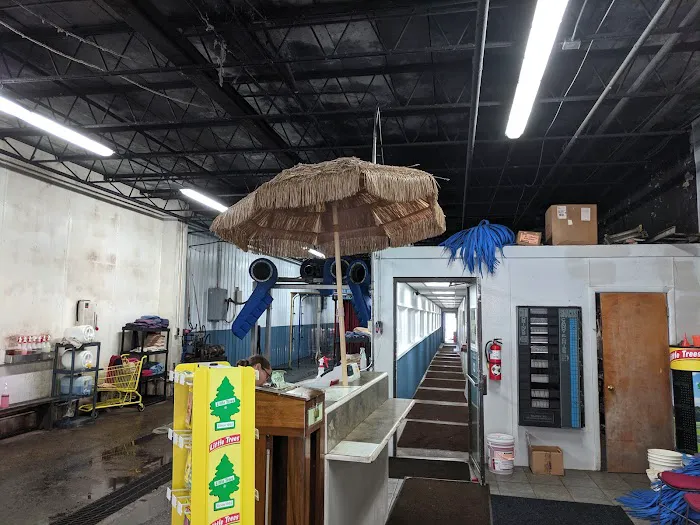 Minit Car Wash 1