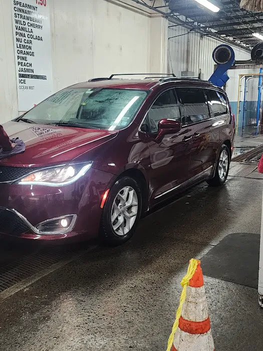 Minit Car Wash 7