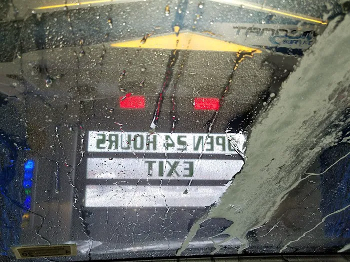 Prístíne Auto Wash 9