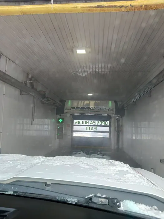 Prístíne Auto Wash 4