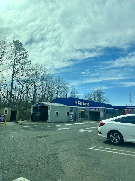 Fred's Car Wash [Manchester] 0