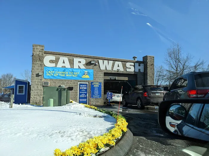 Russell Speeder's Car Wash 9