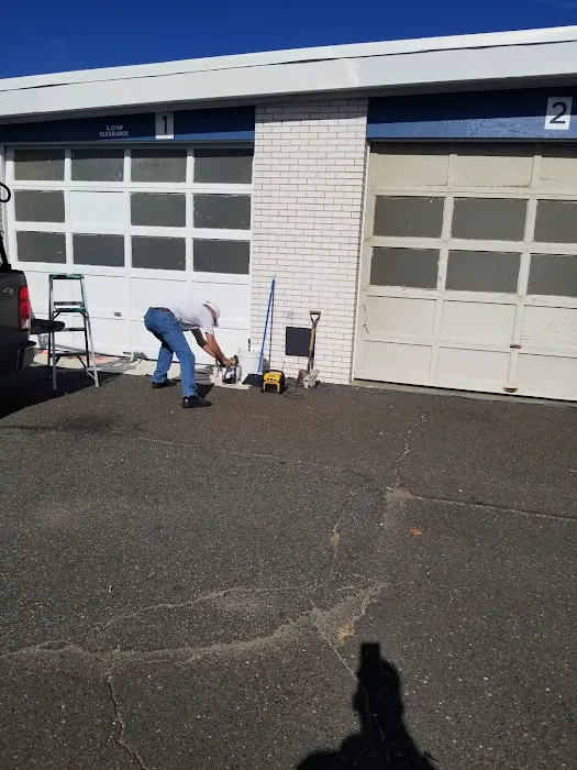 Fiano's E-Z Coin-Op Car Wash 0