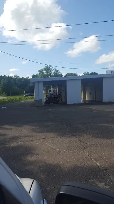 Fiano's E-Z Coin-Op Car Wash 1