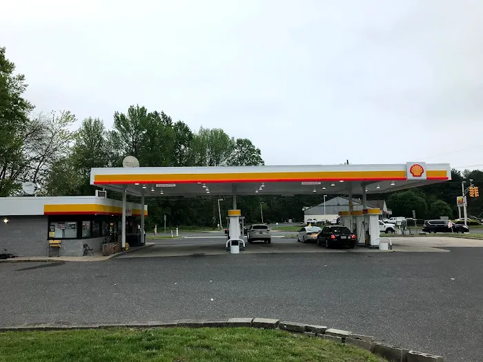 Williamstown Shell 9