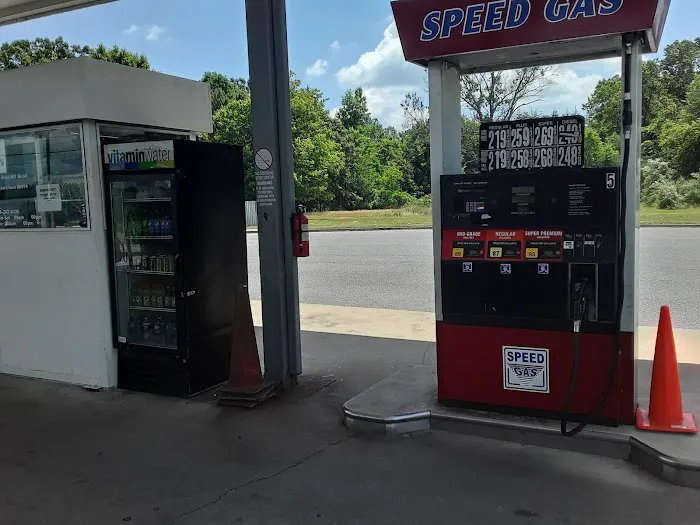 Lucky 7 gas, diesel nd propane station 4