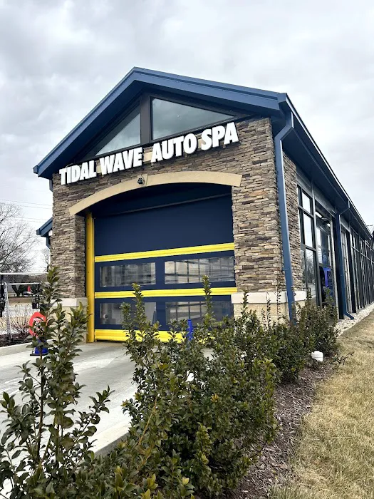 Tidal Wave Auto Spa | Car Wash 5