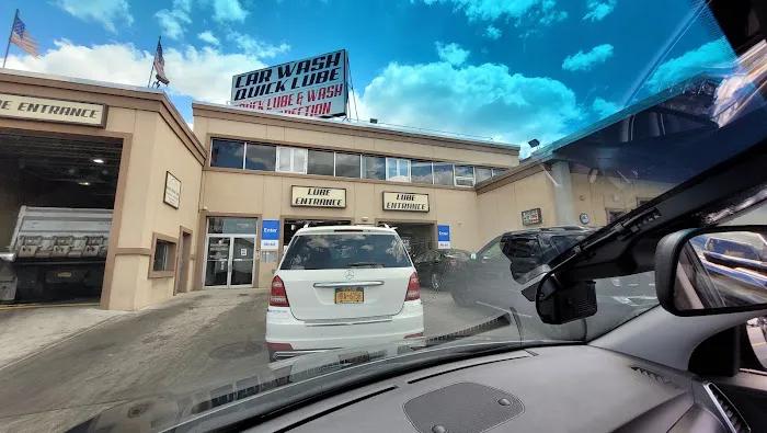 Sparkles Carwash & Quick Lube 1