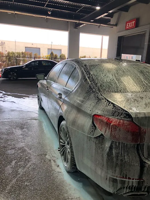 Silver Point car care center 6