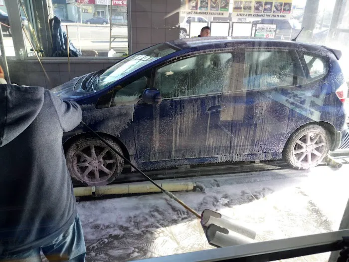 Crossbay Car Wash 9
