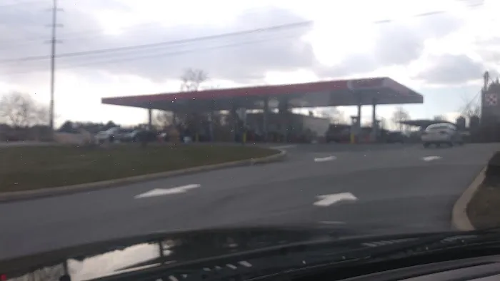 Gas Station - Giant 9