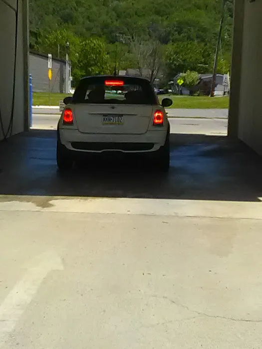 Wishee Washee Car Wash 1