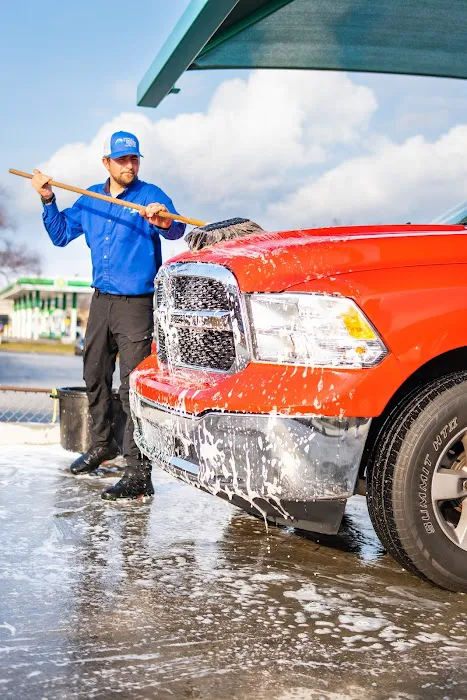 Tidal Wave Auto Spa | Car Wash 4