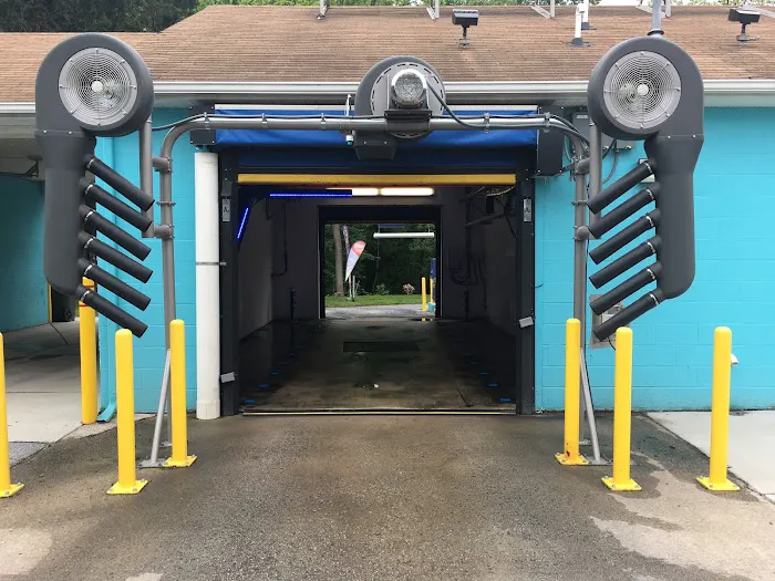 Liberty 24-7 Car Wash 4