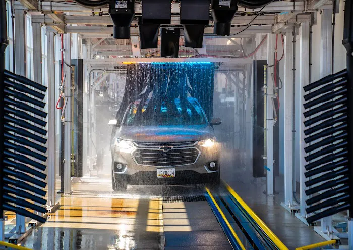 Shiney's Car Wash 7