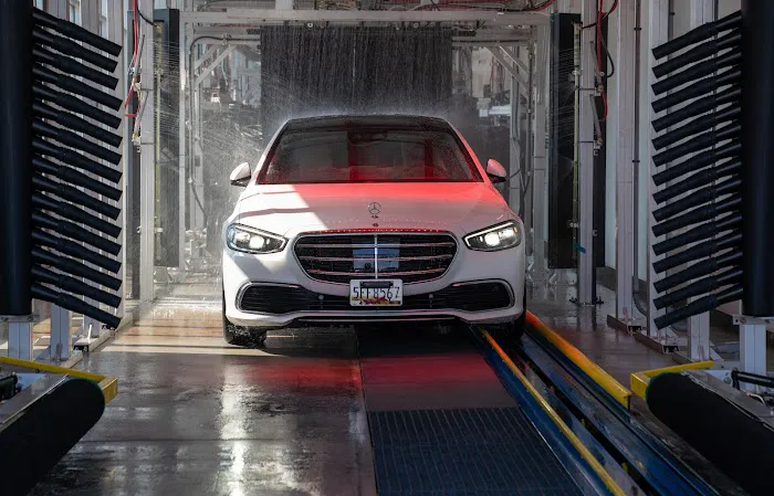 Shiney's Car Wash 8