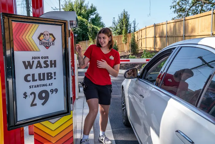 Shiney's Car Wash 1