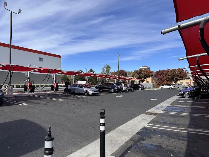 Flagship Carwash 9