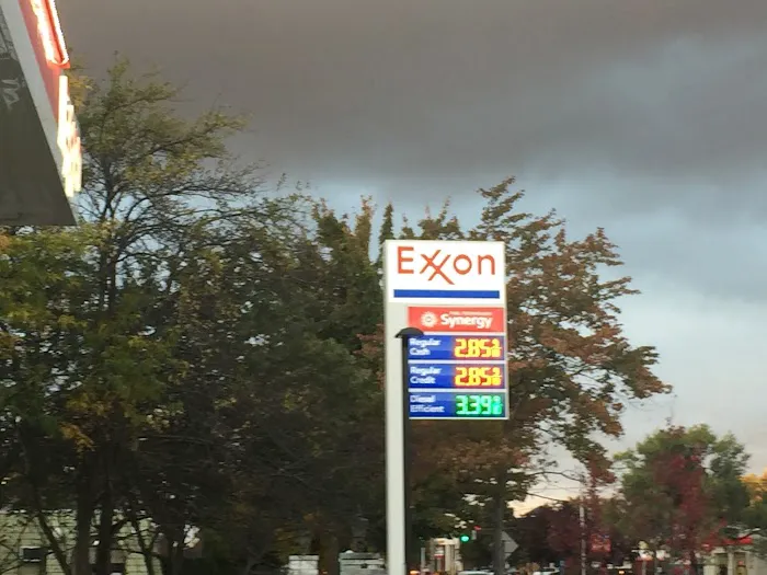 Exxon 9