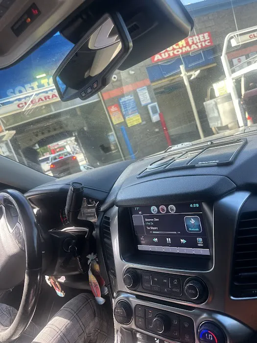 4 Clean Wheels Car Wash 