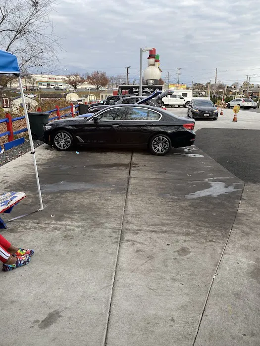 Hand car wash 4