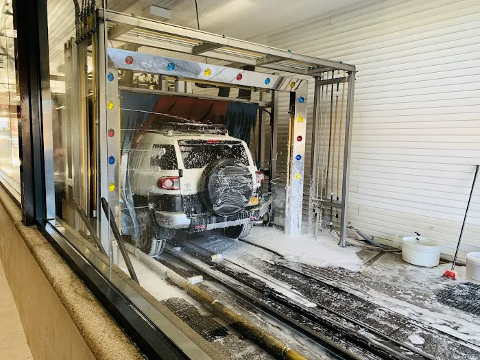 Sutphin Car Wash 3