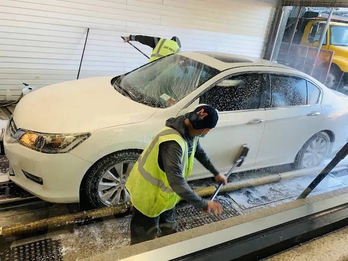 Sutphin Car Wash 5