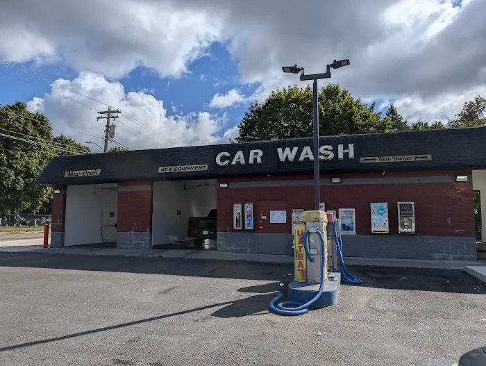 L.T. Car Wash 0