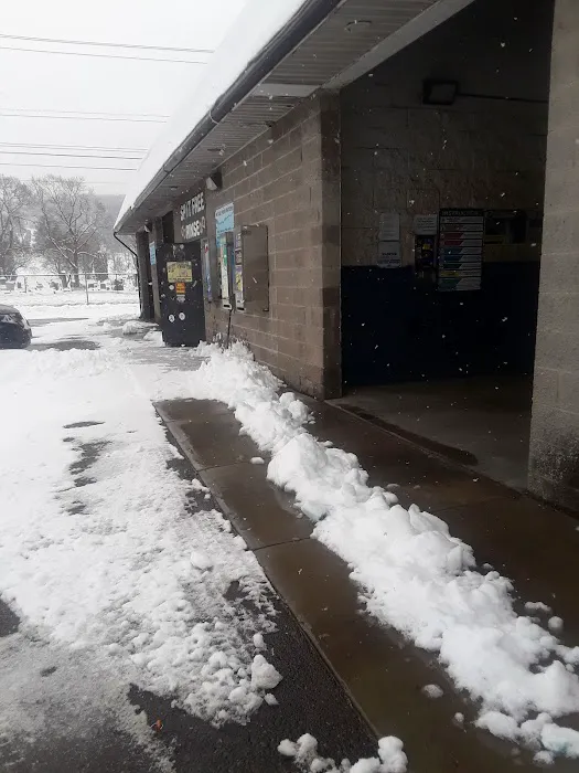 L.T. Car Wash 7